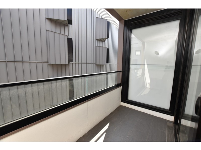 211/380 Queensberry Street, North Melbourne VIC 3051
