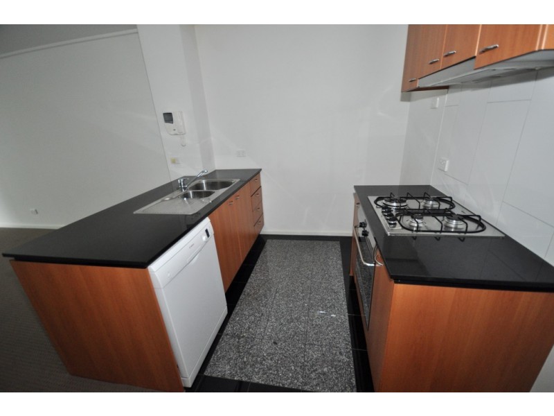 REF 12194/163 City Road, Southbank VIC 3006