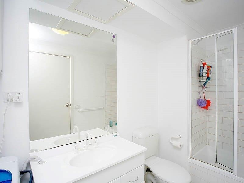 REF 12195/38 Kavanagh Street, Southbank VIC 3006