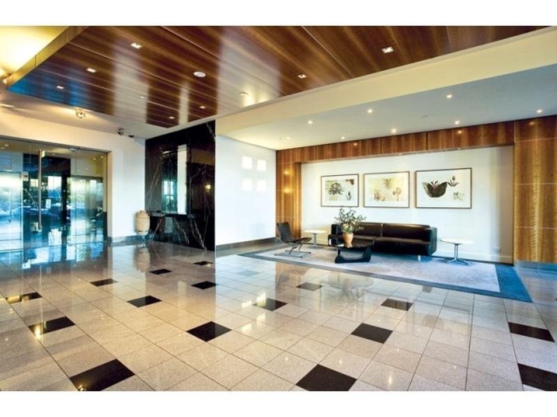 REF 12197/38 Kavanagh Street, Southbank VIC 3006