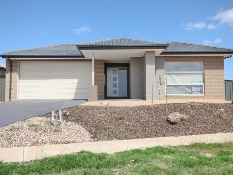 38 Lansdowne Parade, Truganina VIC 3029