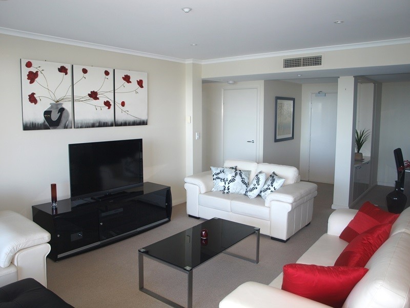 905/127 Beach Street, Port Melbourne VIC 3207