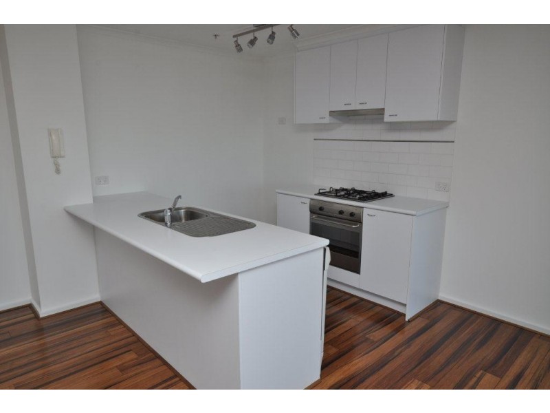 REF 12303/38 Kavanagh Street, Southbank VIC 3006