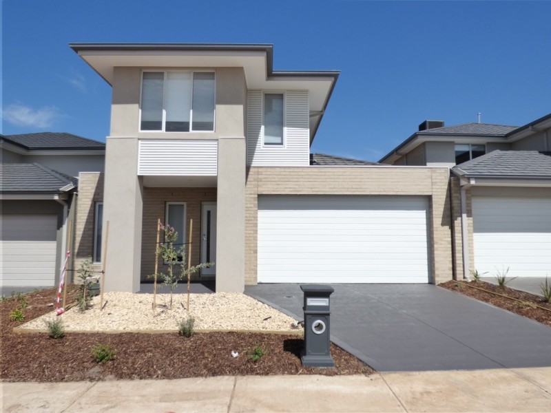 9 Chartwell Avenue, Truganina VIC 3029