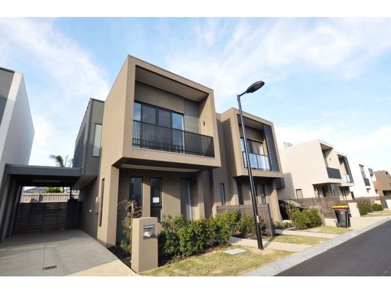 13 Mulberry Avenue, Cheltenham VIC 3192