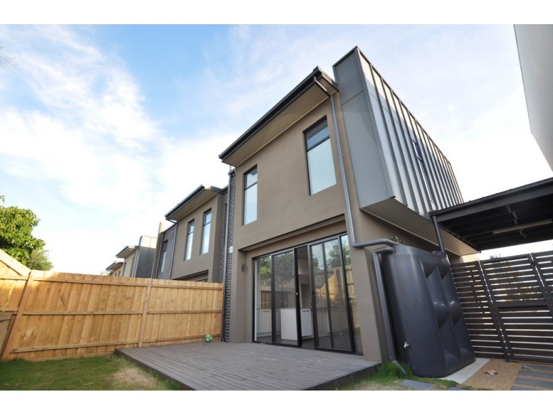 13 Mulberry Avenue, Cheltenham VIC 3192