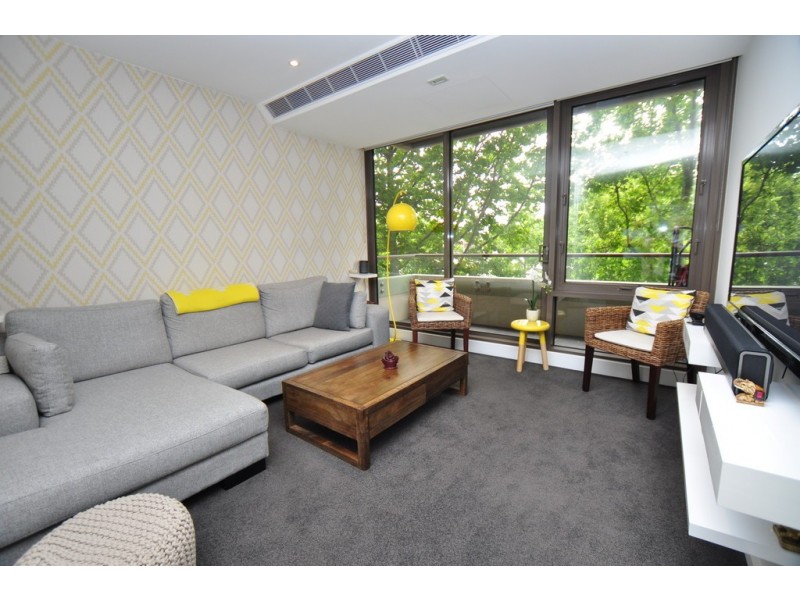 REF 01041/118 Kavanagh Street, Southbank VIC 3006