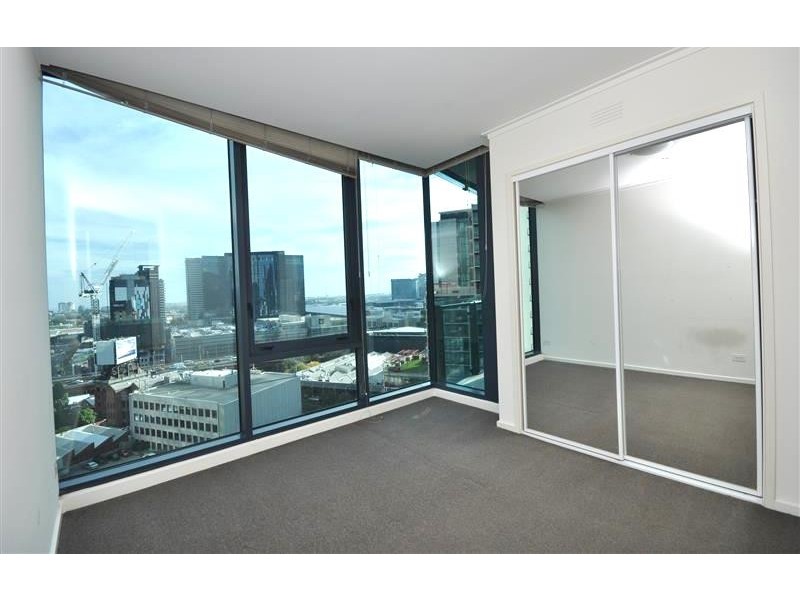 REF 01045/180 City Road, Southbank VIC 3006