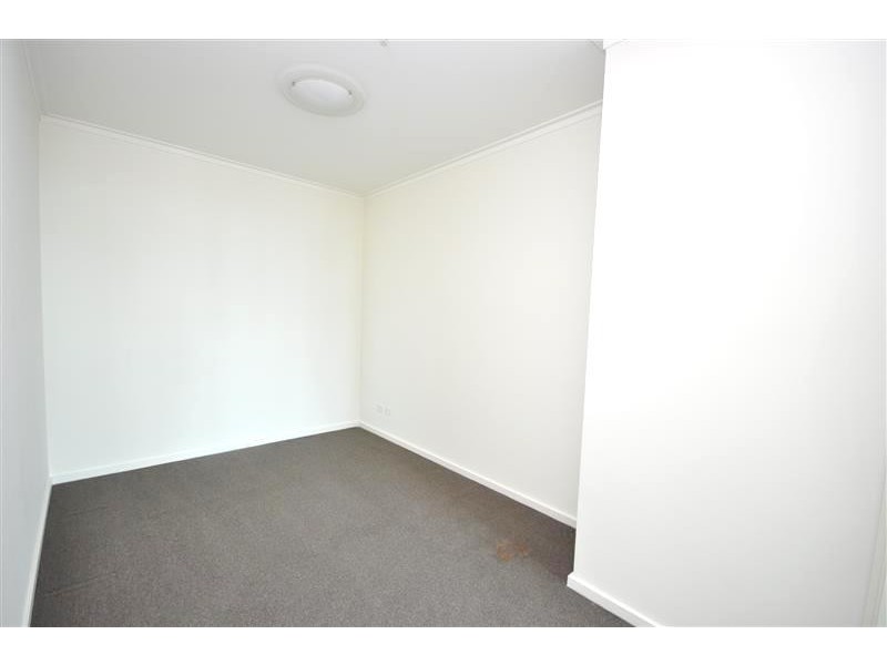 REF 01045/180 City Road, Southbank VIC 3006