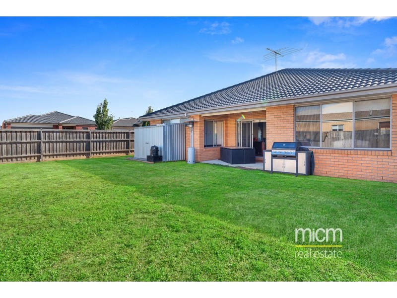 34 Campaspe Way, Point Cook VIC 3030