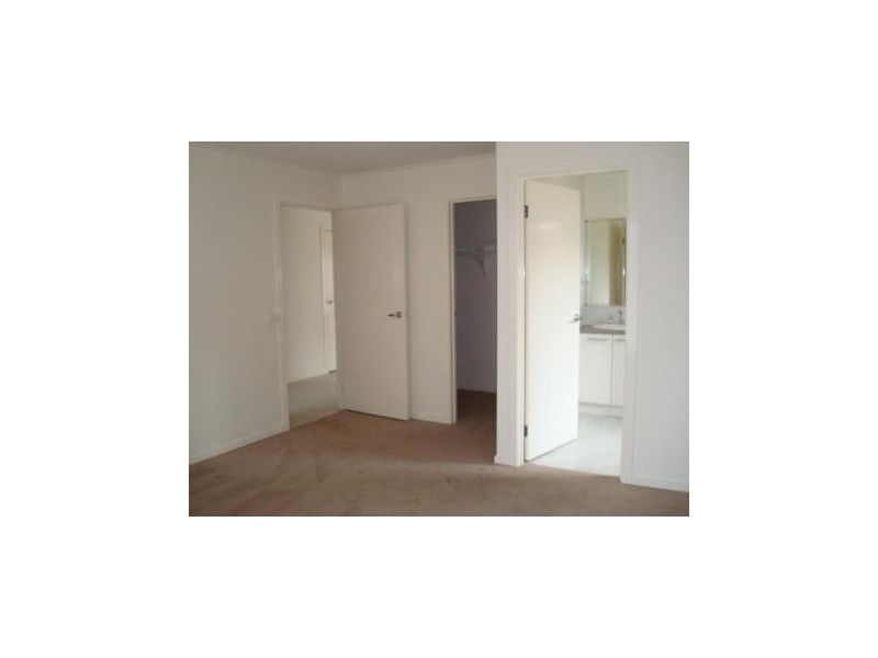 40 Danfield Drive, Tarneit VIC 3029