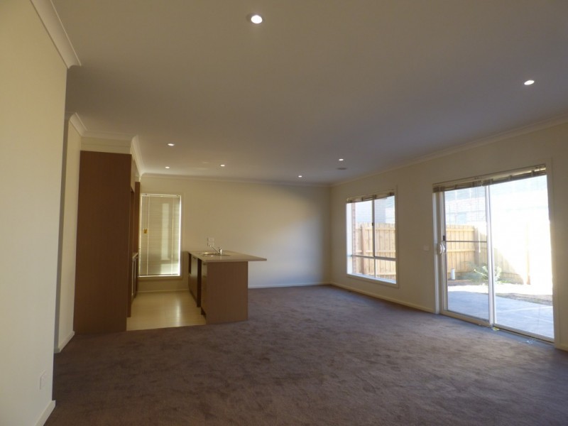 19 Halycon Street, Point Cook VIC 3030