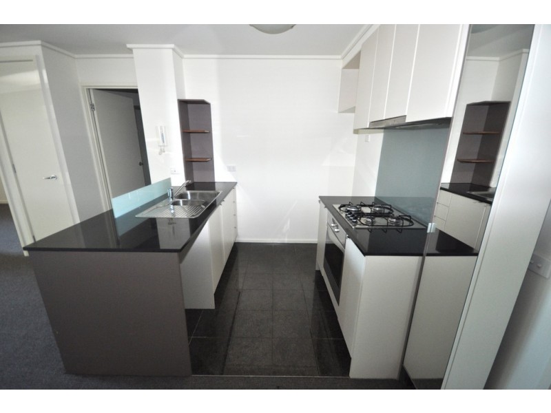 REF 01103/108 Kavanagh Street, Southbank VIC 3006