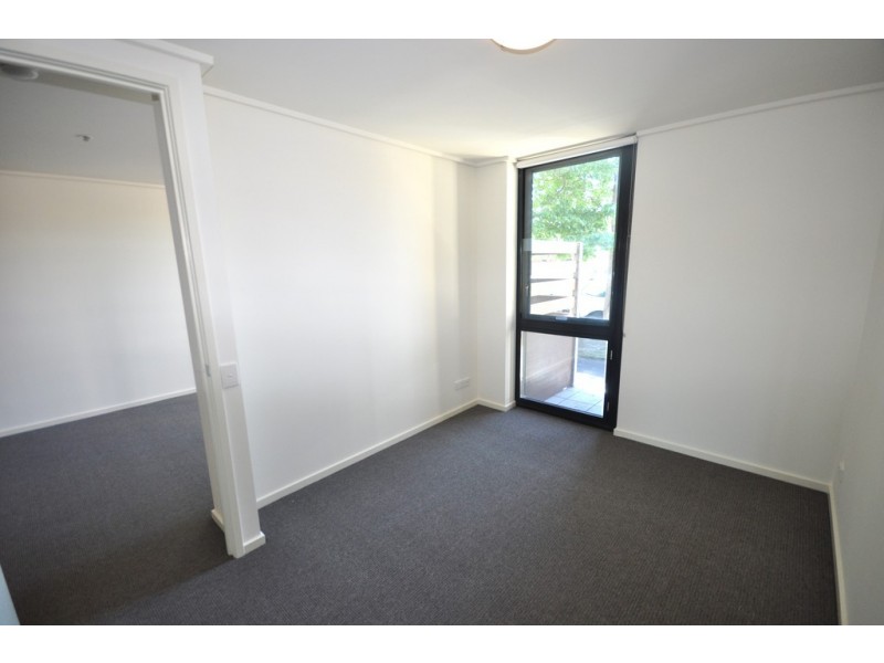 REF 01103/108 Kavanagh Street, Southbank VIC 3006
