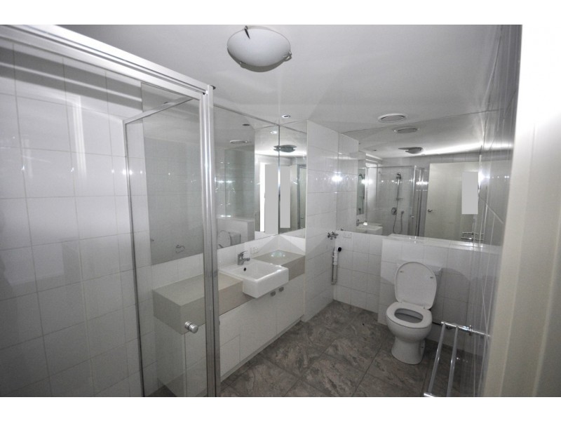 REF 01103/108 Kavanagh Street, Southbank VIC 3006