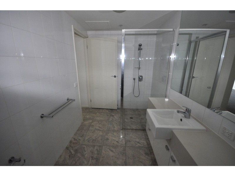 REF 01103/108 Kavanagh Street, Southbank VIC 3006