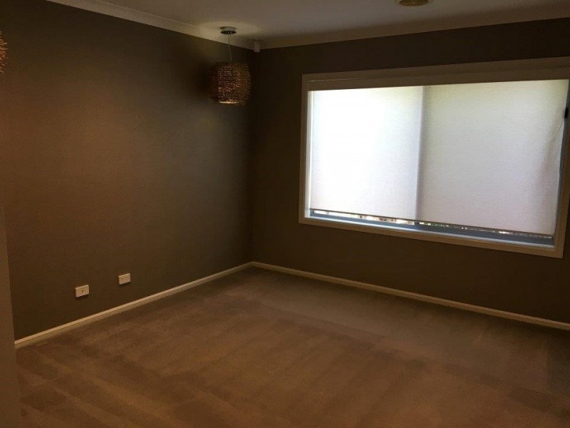 14 Cresswell Avenue, Williams Landing VIC 3027