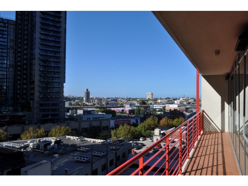 REF 01131/83 Queensbridge Street, Southbank VIC 3006