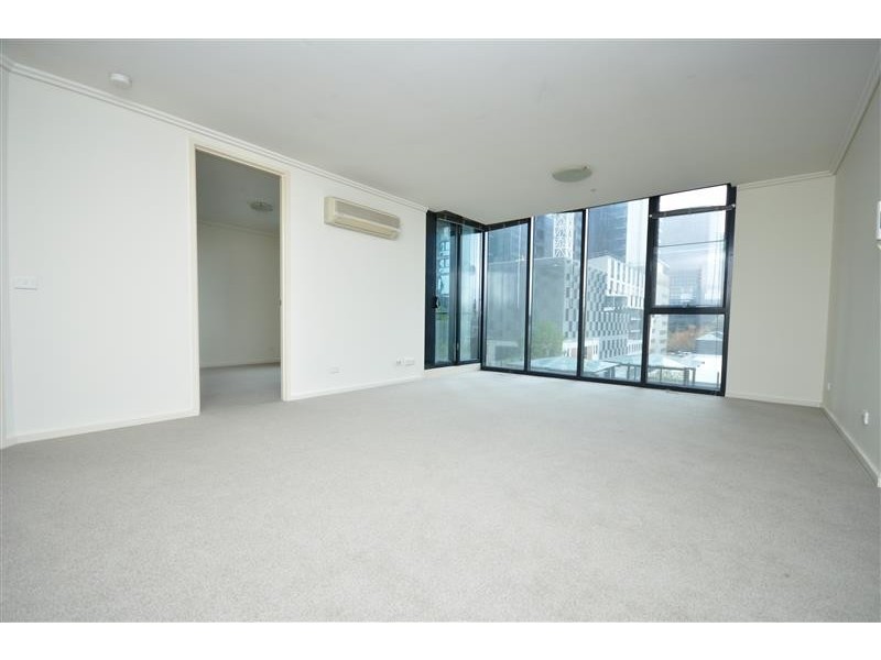 REF 01135/88 Kavanagh Street, Southbank VIC 3006