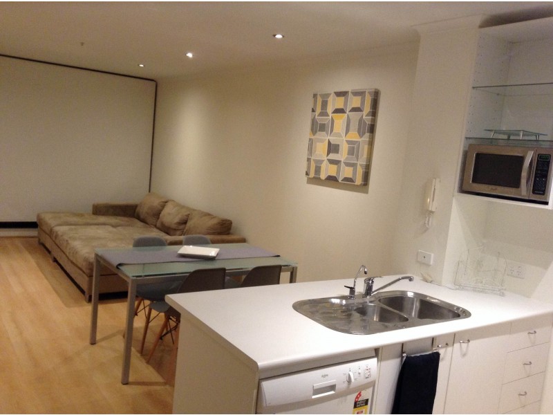 REF 01136/148 Wells Street, South Melbourne VIC 3205