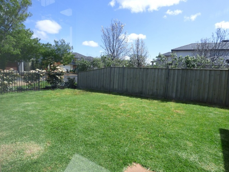 59 Vaucluse Boulevard, Sanctuary Lakes VIC 3030
