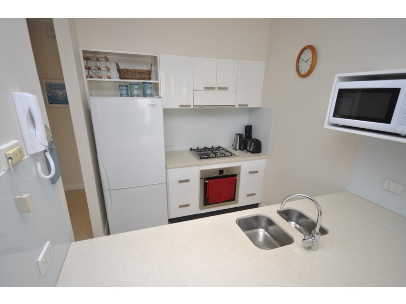 REF 01192/682 Nicholson Street, Fitzroy North VIC 3068