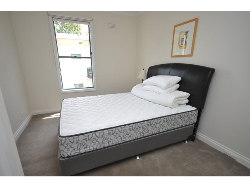 REF 01192/682 Nicholson Street, Fitzroy North VIC 3068