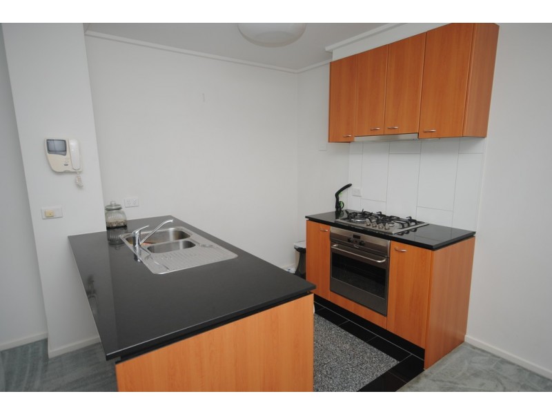 REF 01207/163 City Road, Southbank VIC 3006