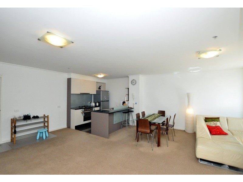 REF 01237/183 City Road, Southbank VIC 3006