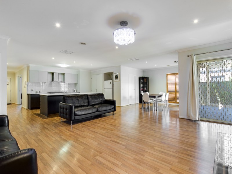 53 Eltham Parade, Wyndham Vale VIC 3024
