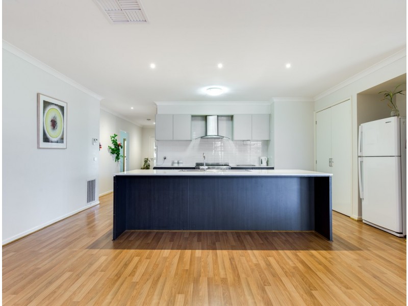 53 Eltham Parade, Wyndham Vale VIC 3024