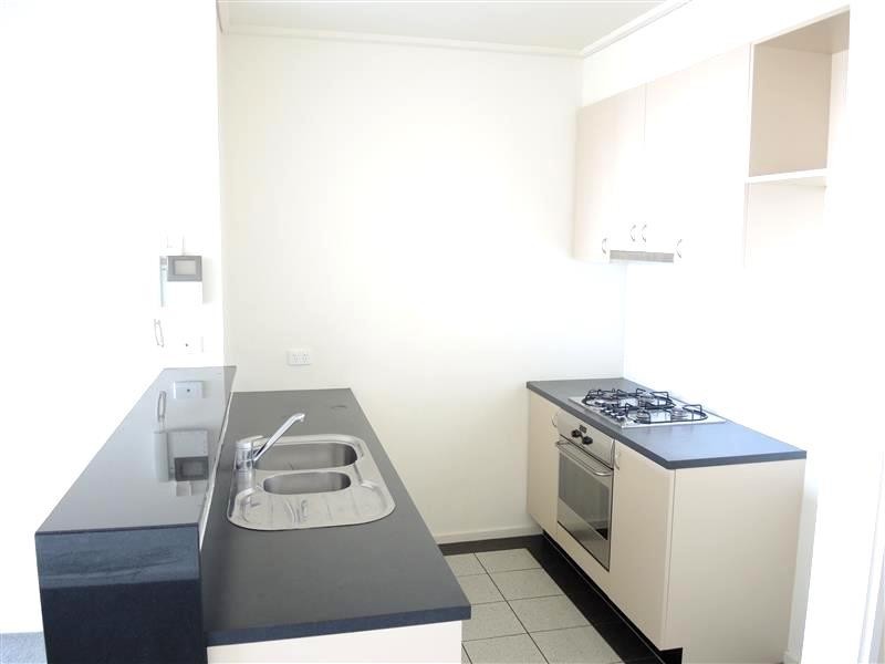 REF 01275/83 Whiteman Street, Southbank VIC 3006