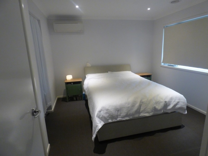 9 Knight Avenue, Point Cook VIC 3030