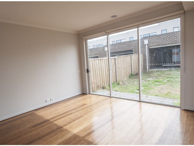 17 Focus Drive, Coburg North VIC 3058