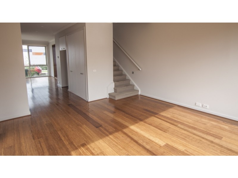 17 Focus Drive, Coburg North VIC 3058