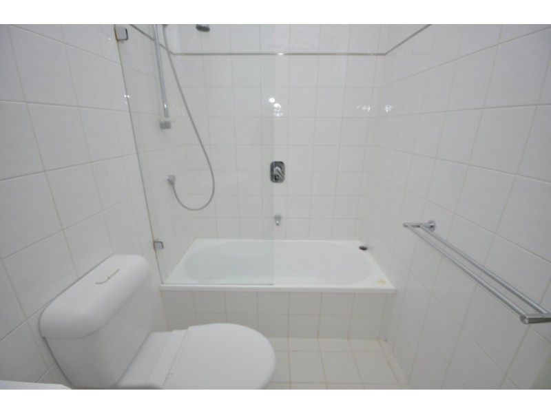 REF 01302/69 Dorcas Street, South Melbourne VIC 3205