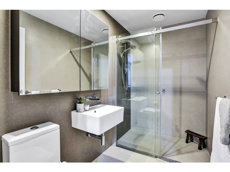 2303/568 Collins Street, Melbourne VIC 3000