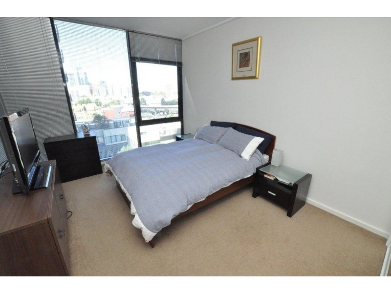 REF 01315/183 City Road, Southbank VIC 3006