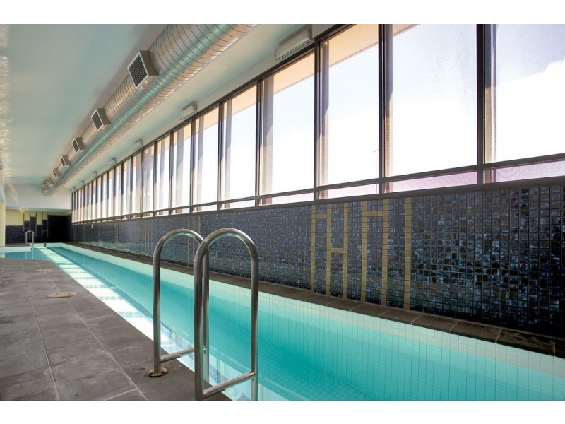 REF 01319/99 Whiteman Street, Southbank VIC 3006