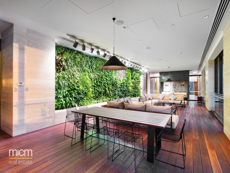 1410/318 Russell Street, Melbourne VIC 3000