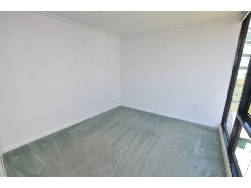 REF 02023/38 Bank Street, South Melbourne VIC 3205
