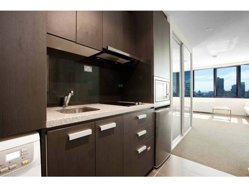 REF 02025/181 A’Beckett Street, Melbourne VIC 3000