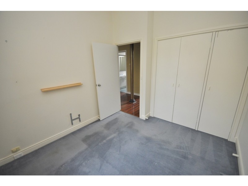 140 Wiltshire Drive, Kew VIC 3101