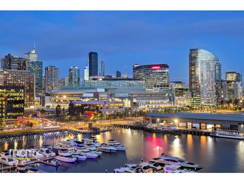 902/15 Caravel Lane, Docklands VIC 3008