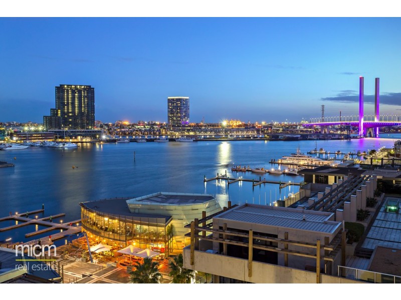 902/15 Caravel Lane, Docklands VIC 3008