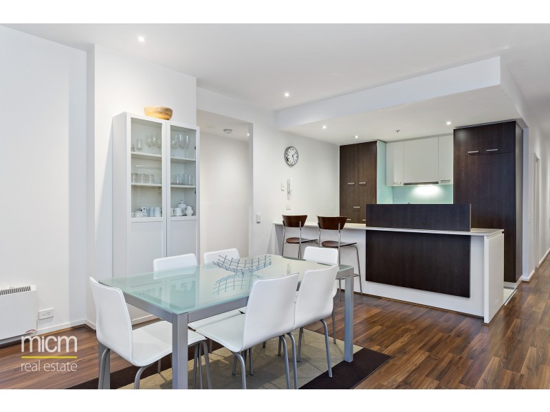 902/15 Caravel Lane, Docklands VIC 3008