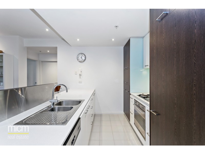 902/15 Caravel Lane, Docklands VIC 3008