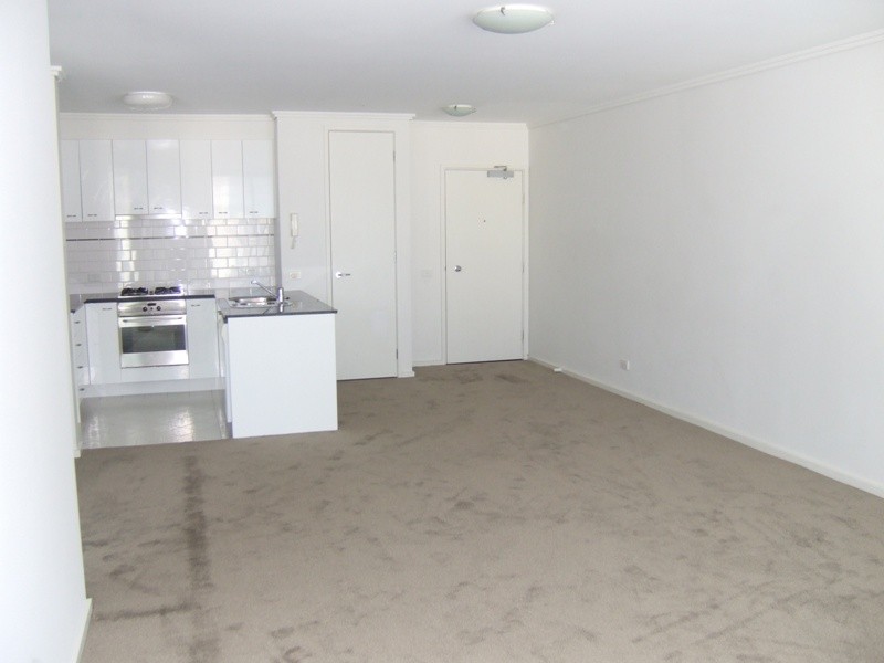 REF 02062/38 Bank Street, South Melbourne VIC 3205