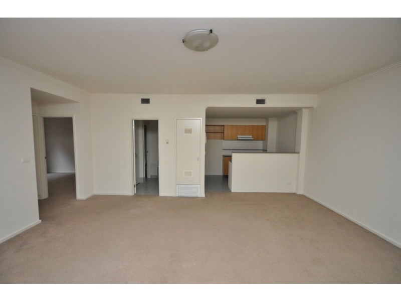 REF 02076/28 Jeffcott Street, West Melbourne VIC 3003