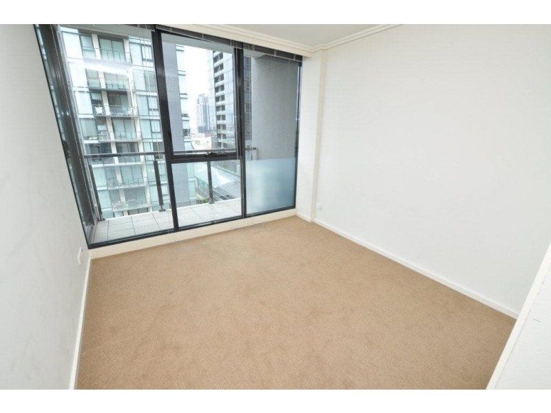 REF 02085/88 Kavanagh Street, Southbank VIC 3006